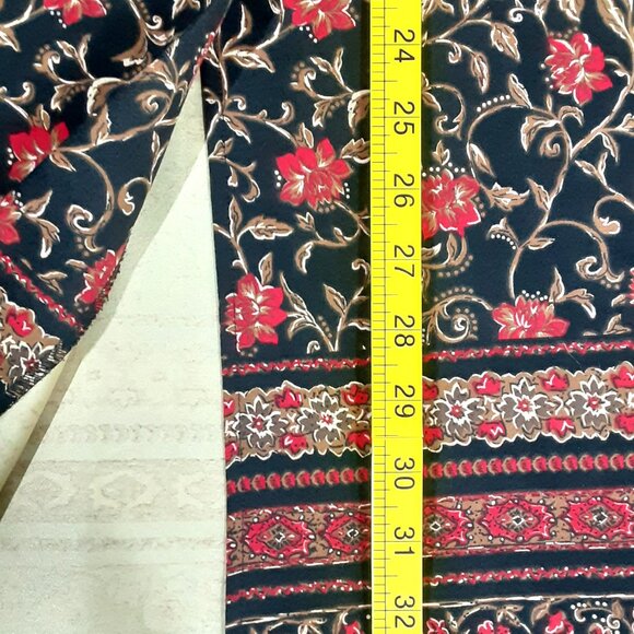 Briggs NY Womans Full Length Skirt Size 10, Zip Closure, Black/Red, Ankle Length - Picture 5 of 9